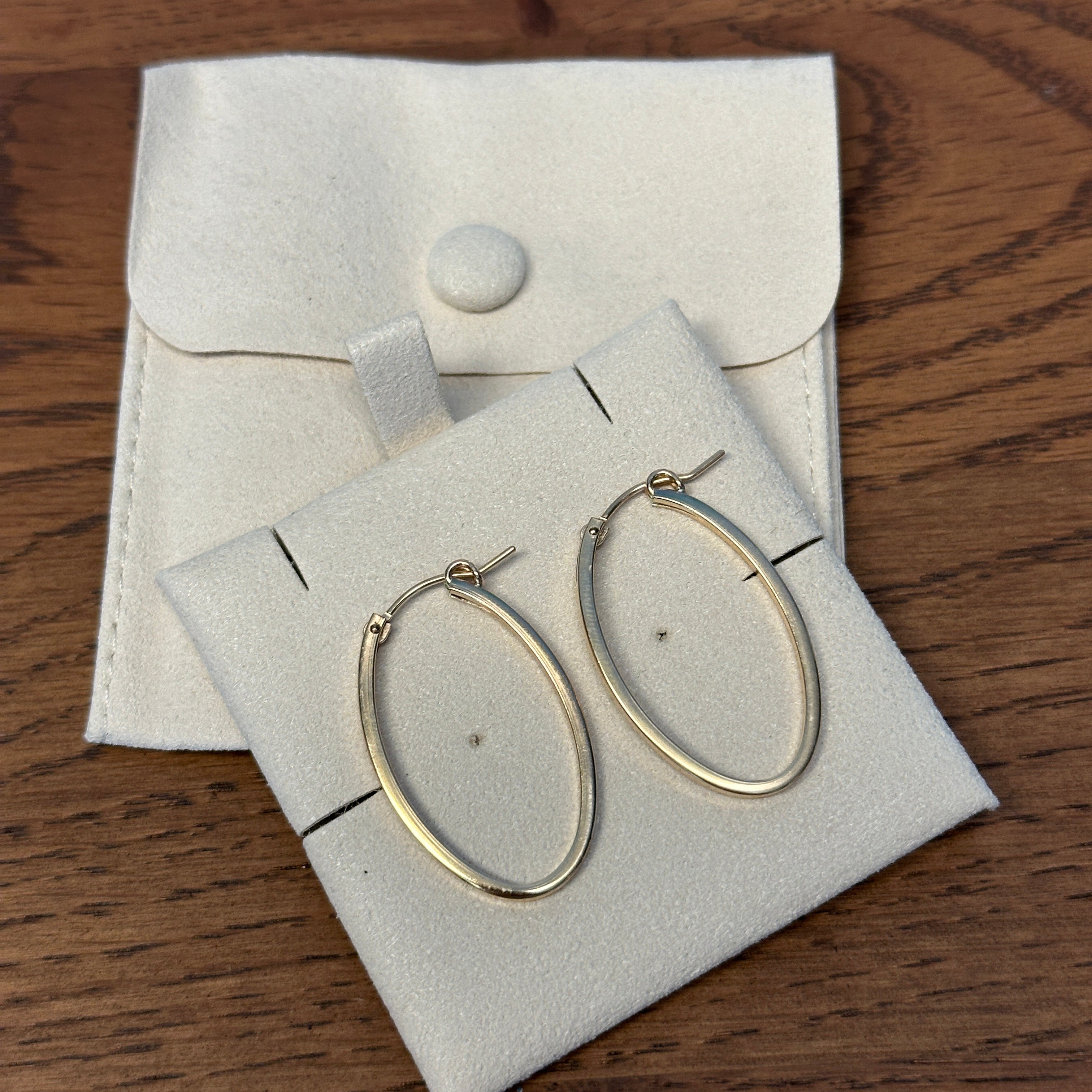 Oval Hoops